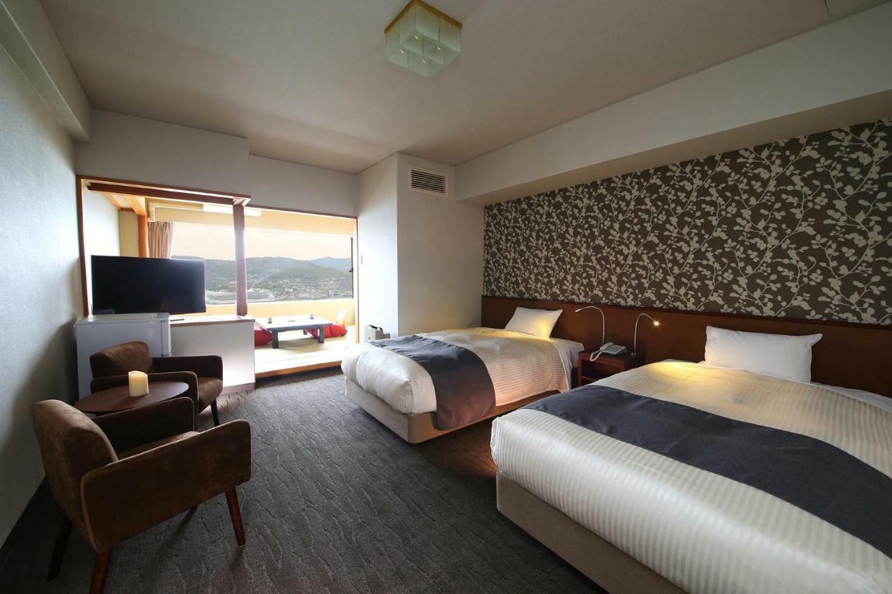 Ooedo Onsen Monogatari Nagasaki Hotel Seifu Ngoại thất bức ảnh